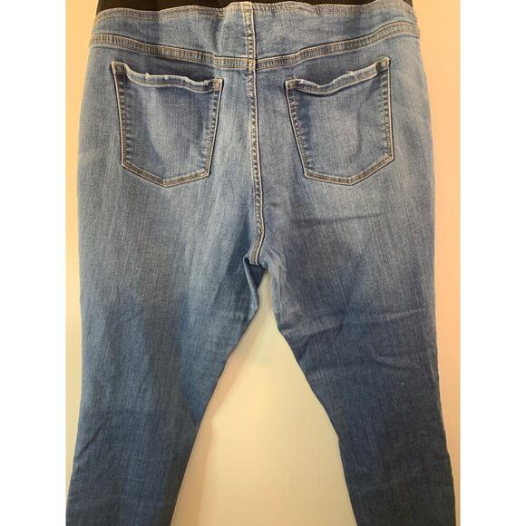 ISABEL MATERNITY Women's Medium Wash Skinny Crop Jeans / Size: 14 - Picture 9 of 10